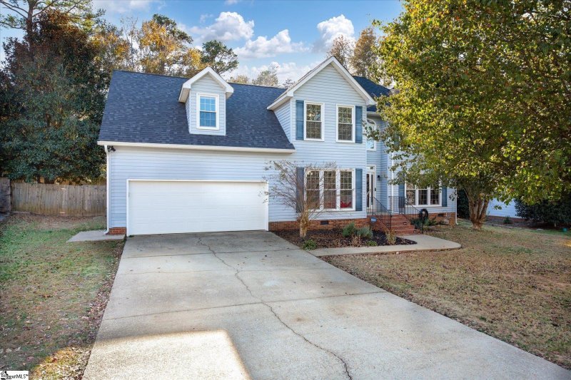 Property image 3 at 109 HUDDERS CREEK Way, Simpsonville, SC 29680-3543