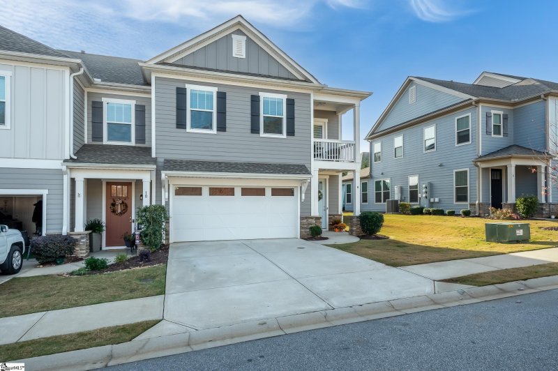 Property image 2 at 8 Tatum Lane, Greer, SC 29650-2697