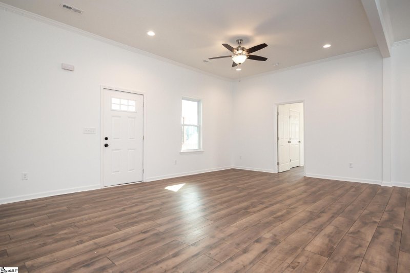 Property image 3 at 3 McCaughrin Street, Pelzer, SC 29669