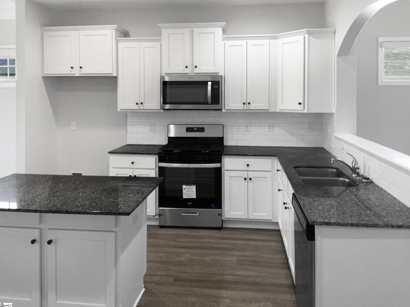 Property image 3 at 185 Viewmont Drive, Duncan, SC 29334