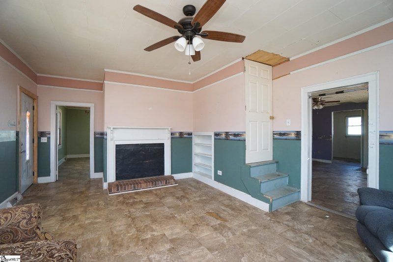 Property image 4 at 32 Lyman Street, Pelzer, SC 29669