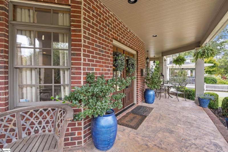 Property image 3 of 204 E Earle Street in North Main, Greenville, SC 29609