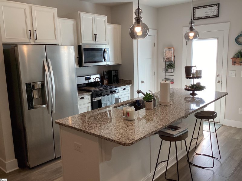 Property image 4 at 239 Waverton Drive, Greer, SC 29650-1770