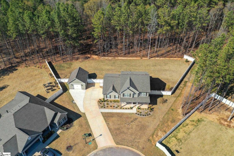 Property image 3 at 102 Martin Woods Way, Fountain Inn, SC 29644