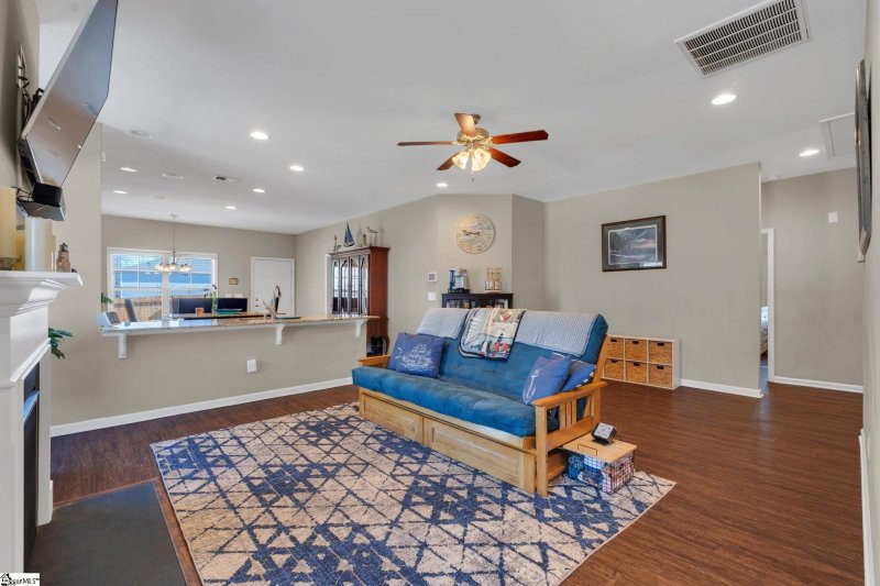 Property image 4 at 304 Rossmoor Court, Duncan, SC 29334