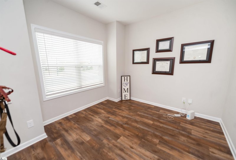Property image 4 at 182 Viewmont Drive, Duncan, SC 29334
