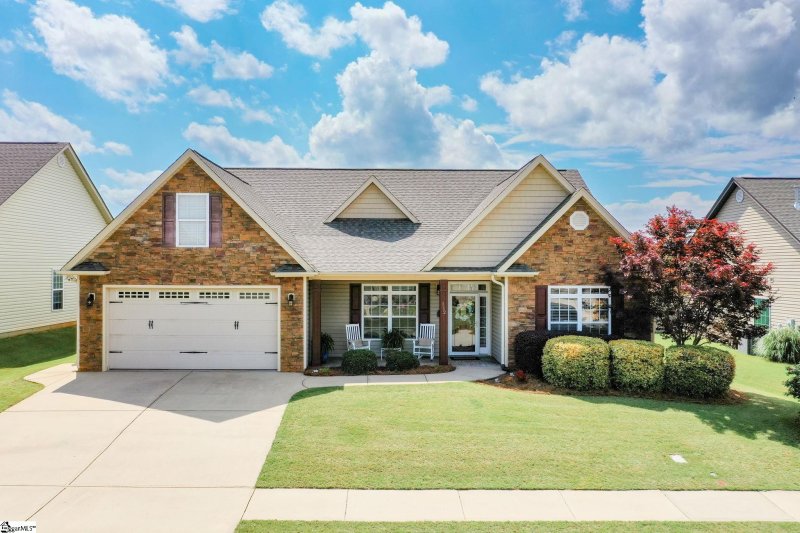 112 Dewfield Lane