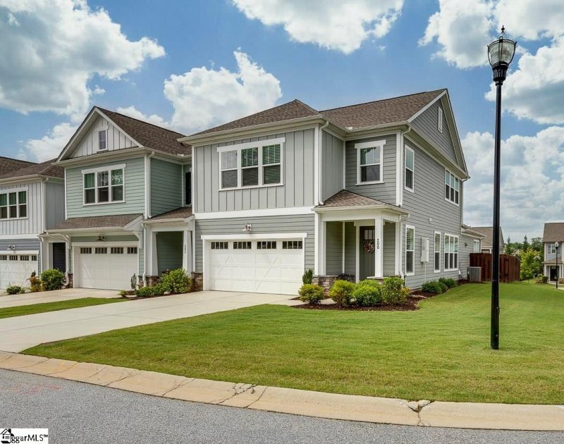 200 Wrightwood Lane
