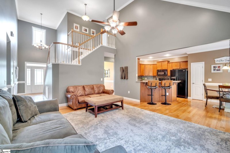 Property image 3 at 213 Josh Court, Greer, SC 29651