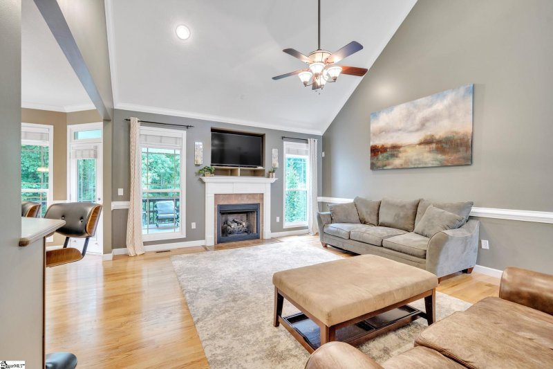 Property image 4 at 213 Josh Court, Greer, SC 29651