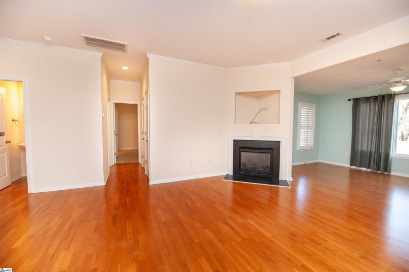 Property image 3 at 238 Stewarts Landing, Boiling Springs, SC 29316