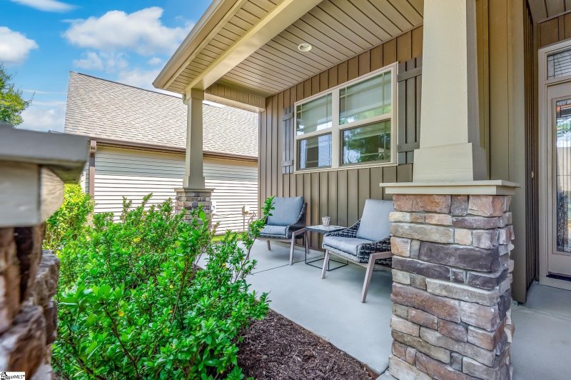 Property image 2 at 543 Ashler Drive, Greer, SC 29650