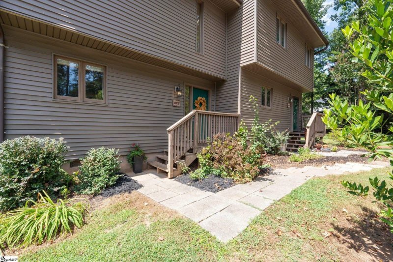 100 Stallings Road