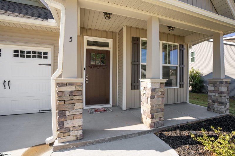 Property image 2 at 5 Karkinnen Court, Pendleton, SC 29670