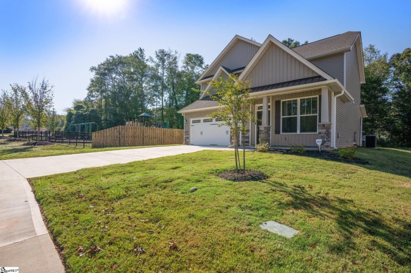 Property image 3 at 5 Karkinnen Court, Pendleton, SC 29670