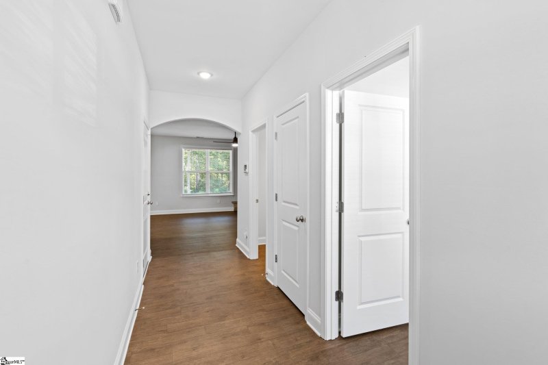 Property image 5 at 5 Karkinnen Court, Pendleton, SC 29670
