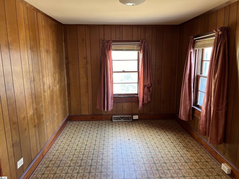 Property image 4 at 1016 Orr Street, Pelzer, SC 29669