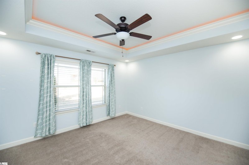Property image 5 at 112 Dunleith Court, Boiling Springs, SC 29316-6172