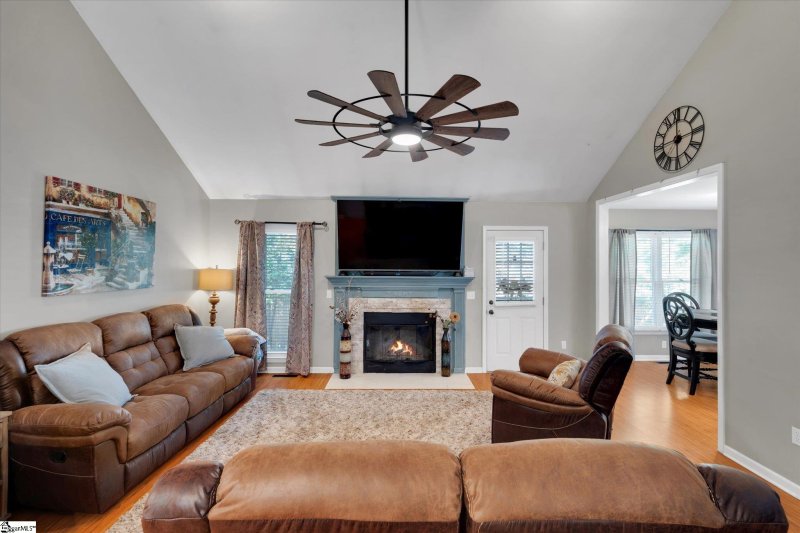 Property image 4 at 138 Hatteras Lane, Simpsonville, SC 29680