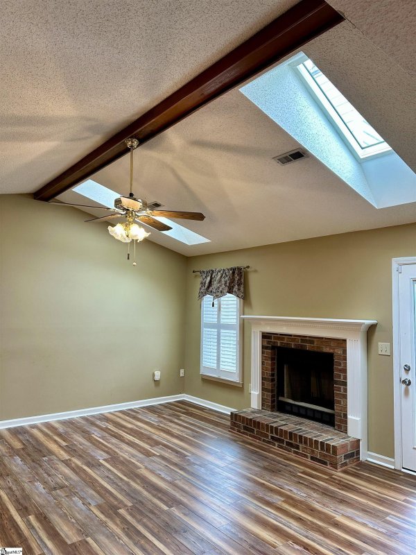 Property image 3 at 118 Waterbury Court, Simpsonville, SC 29680
