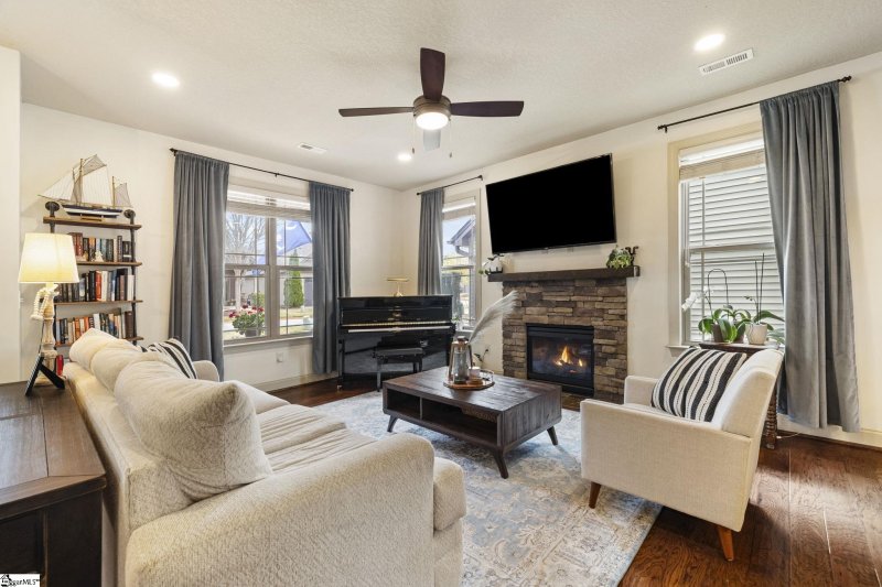 Property image 3 at 703 Cannongate Drive, Greer, SC 29650
