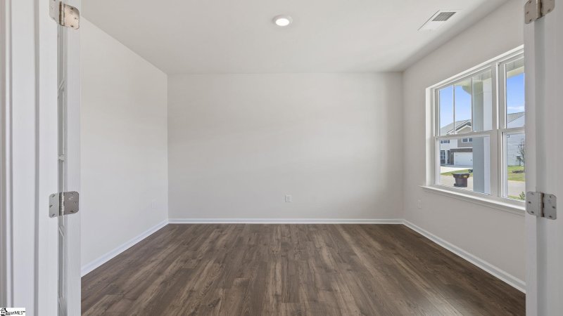 Property image 4 at 1110 White Willow Drive, Spartanburg, SC 29303