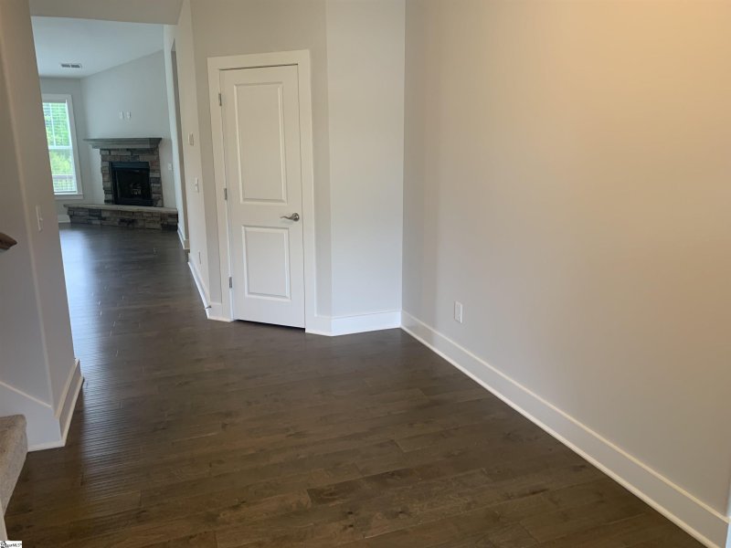 Property image 2 of 209 Claridge Way in Covington, Greer, SC 29651