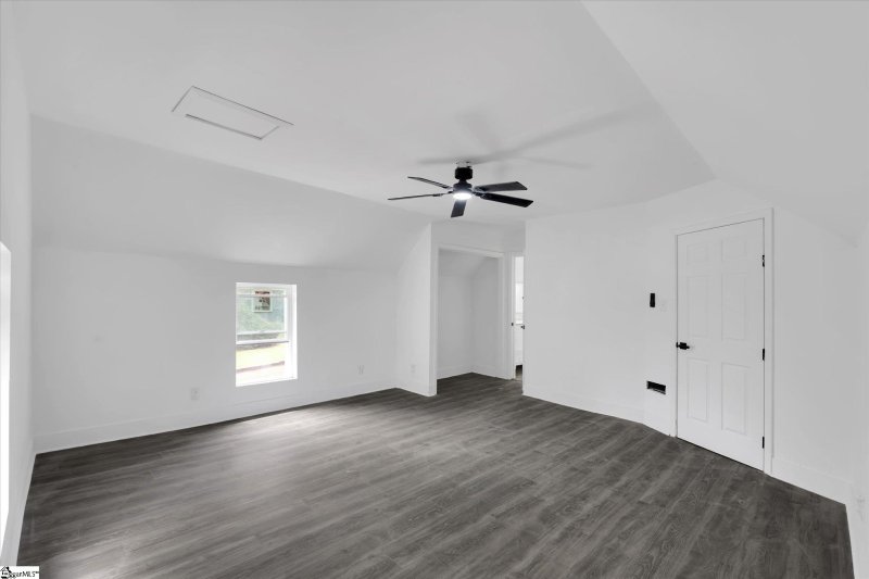 Property image 5 at 17 Smythe Street, Pelzer, SC 29669-1633