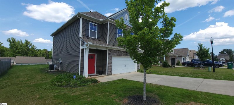Property image 2 of 638 Grantleigh Drive in Wilson Farms, Duncan, SC 29334
