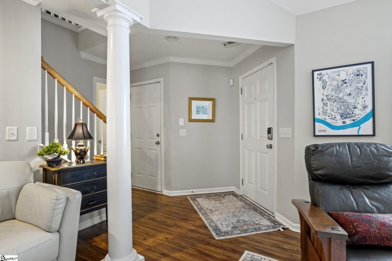 Property image 3 of 413 Pierview Way in Glen Lake, Boiling Springs, SC 29316