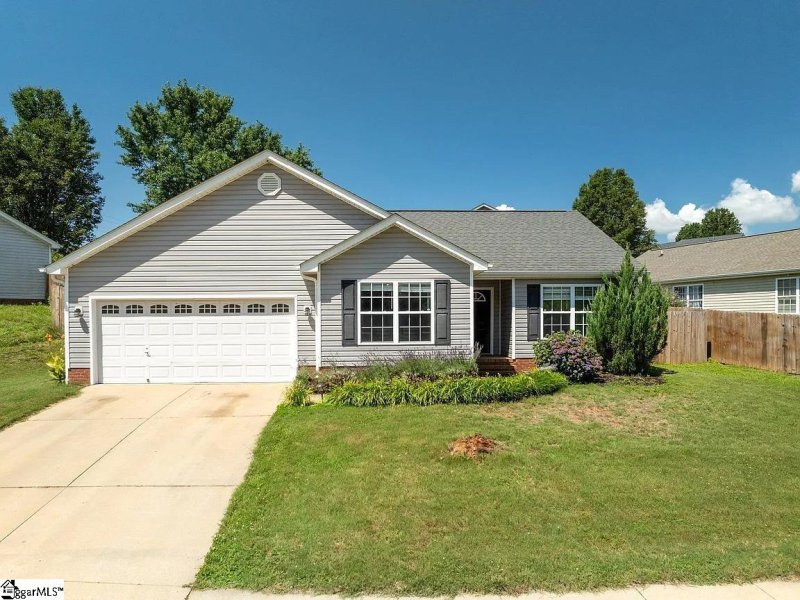 Juniper Ridge, Greer Community