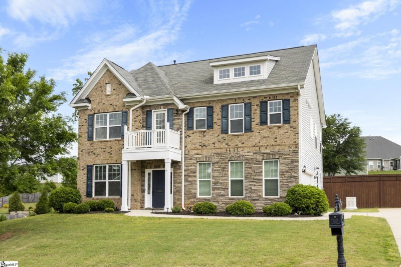 Cool Waters, Inman Community