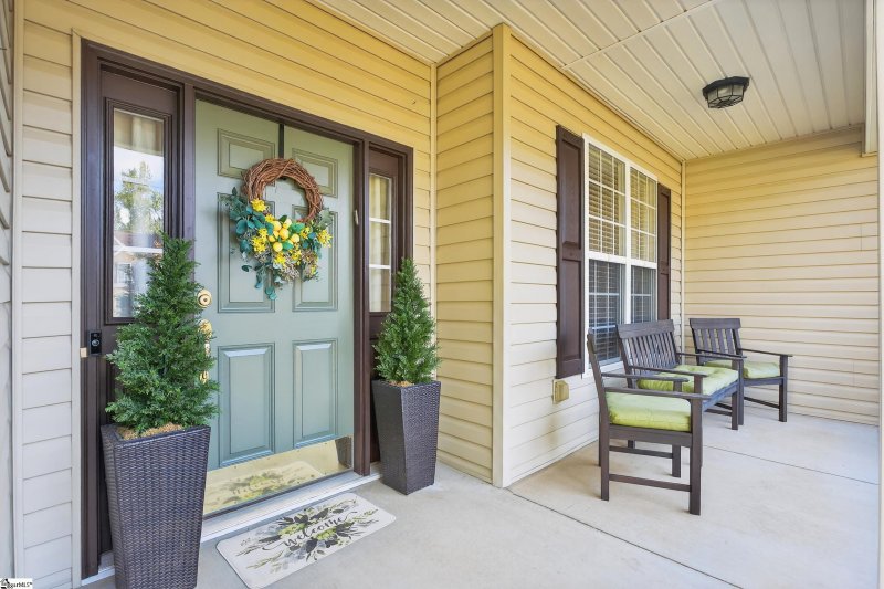 Property image 5 of 645 Nichole Place in Ridgecreek Estates, Greer, SC 29651