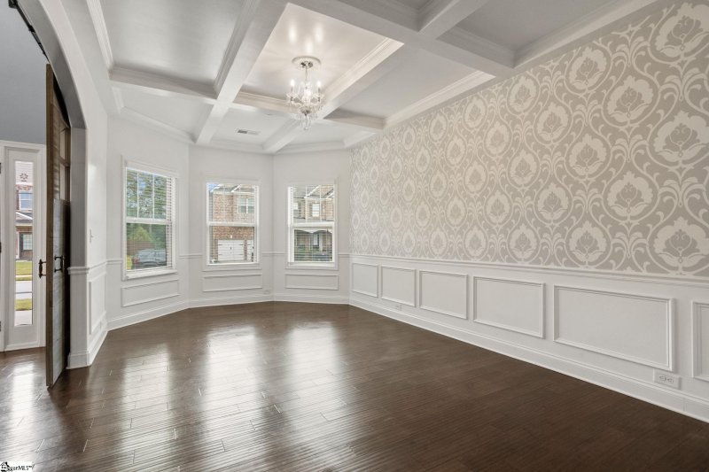 Property image 3 of 14 Foxmoor Court in Lost River, Simpsonville, SC 29680
