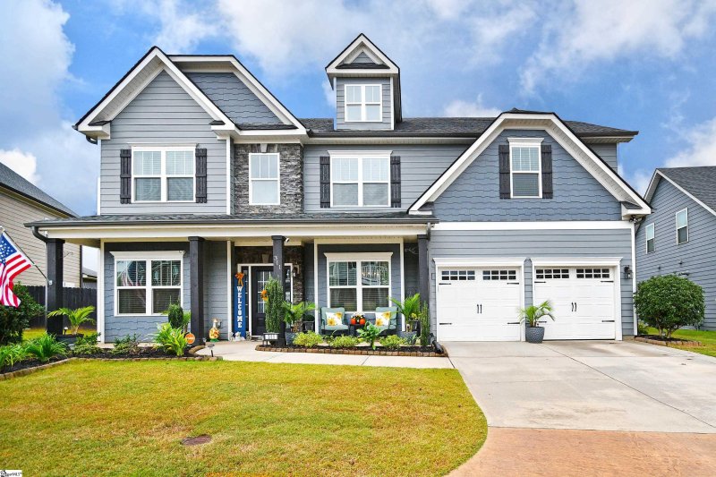 311 Linsdtrom Court