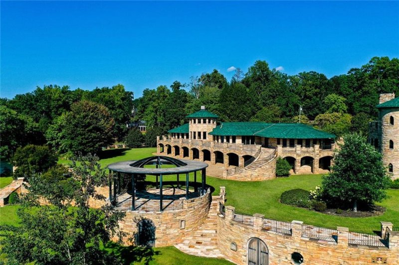 Property image 3 of 6 Heritage Point in Normandy Shores, Seneca, SC 29672