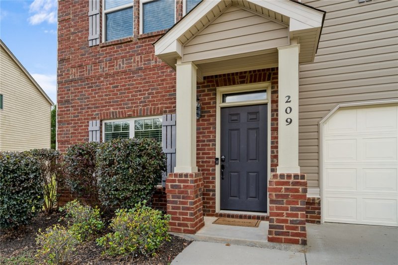 Property image 4 of 209 Winespring Place in Shady Ford, Simpsonville, SC 29681