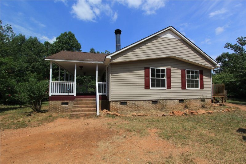Property image 2 at 132 Meares Drive, Pelzer, SC 29669