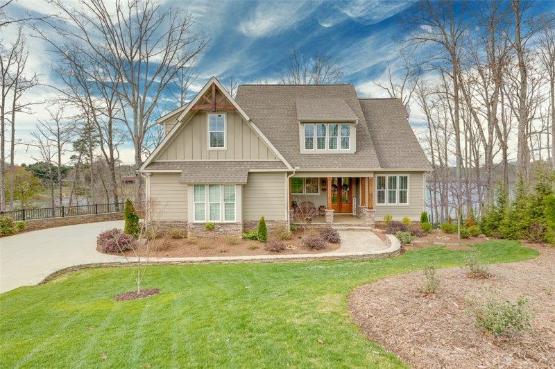555 Deep Water Court