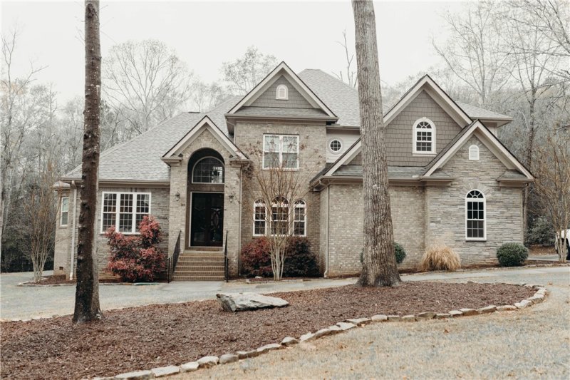 249 Ansonborough
